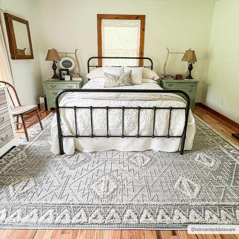 Agoo High-Low Pile Rustic Rug