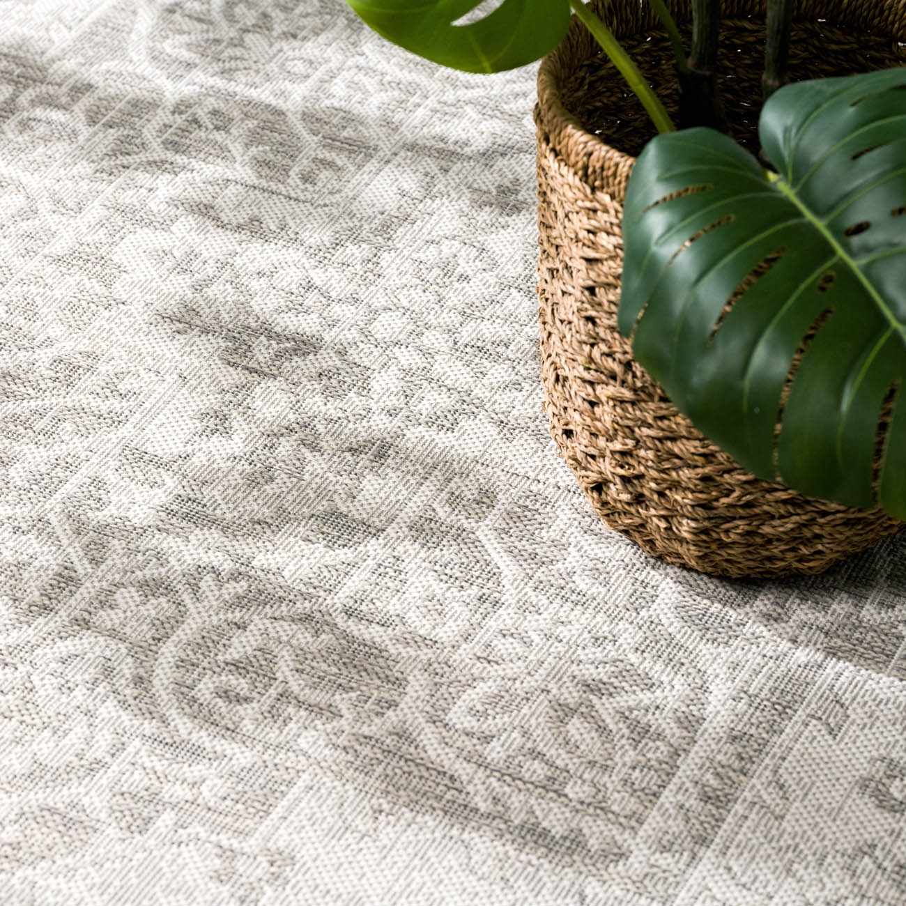 Beige Kilmacolm Outdoor Rug