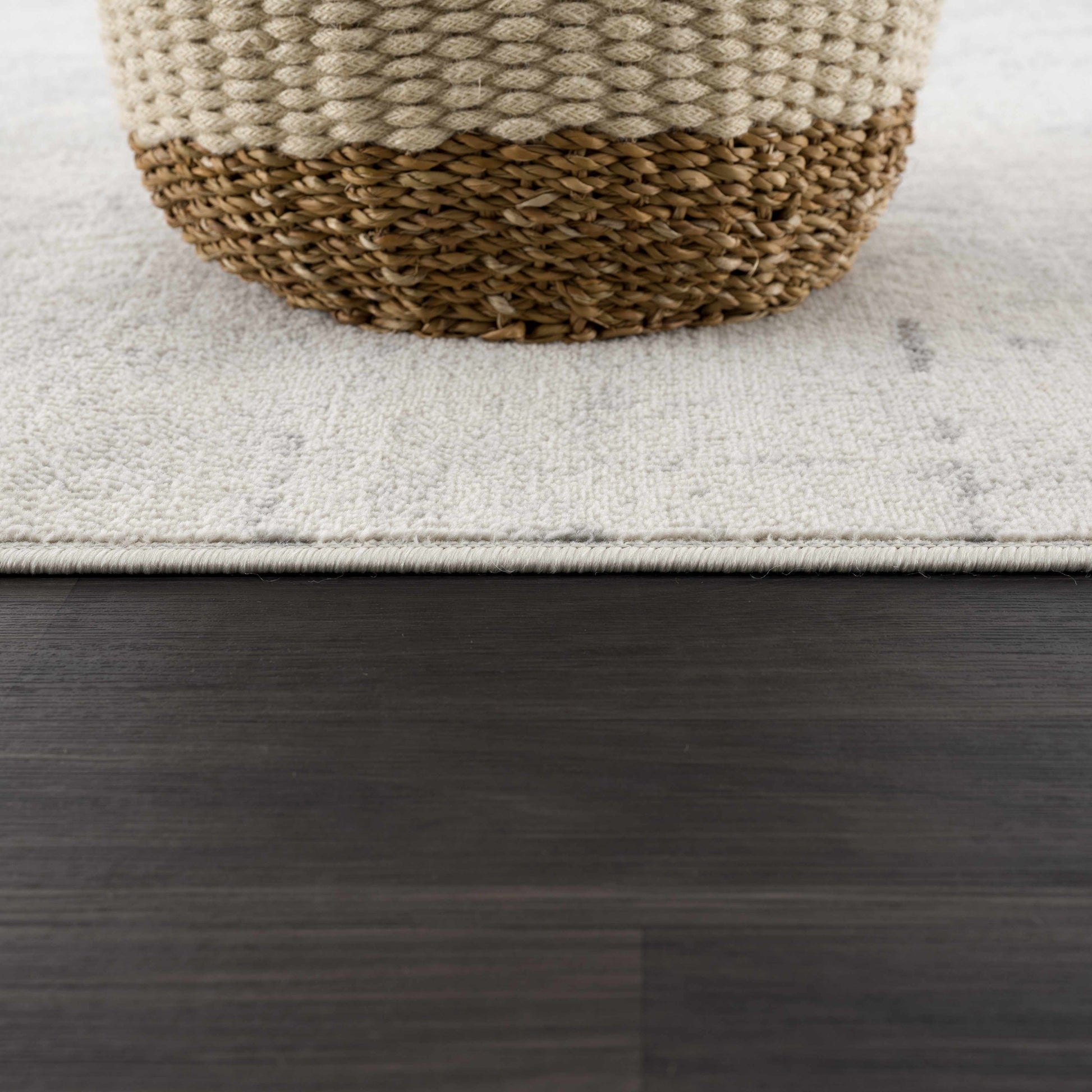 Tigrima Ivory 2319 Area Rug - Clearance