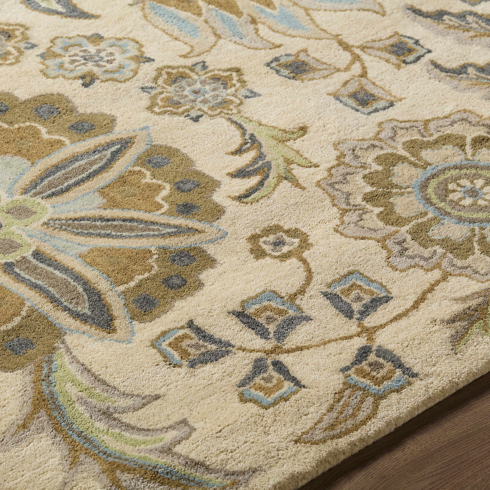 Mack Floral Wool Area Carpet