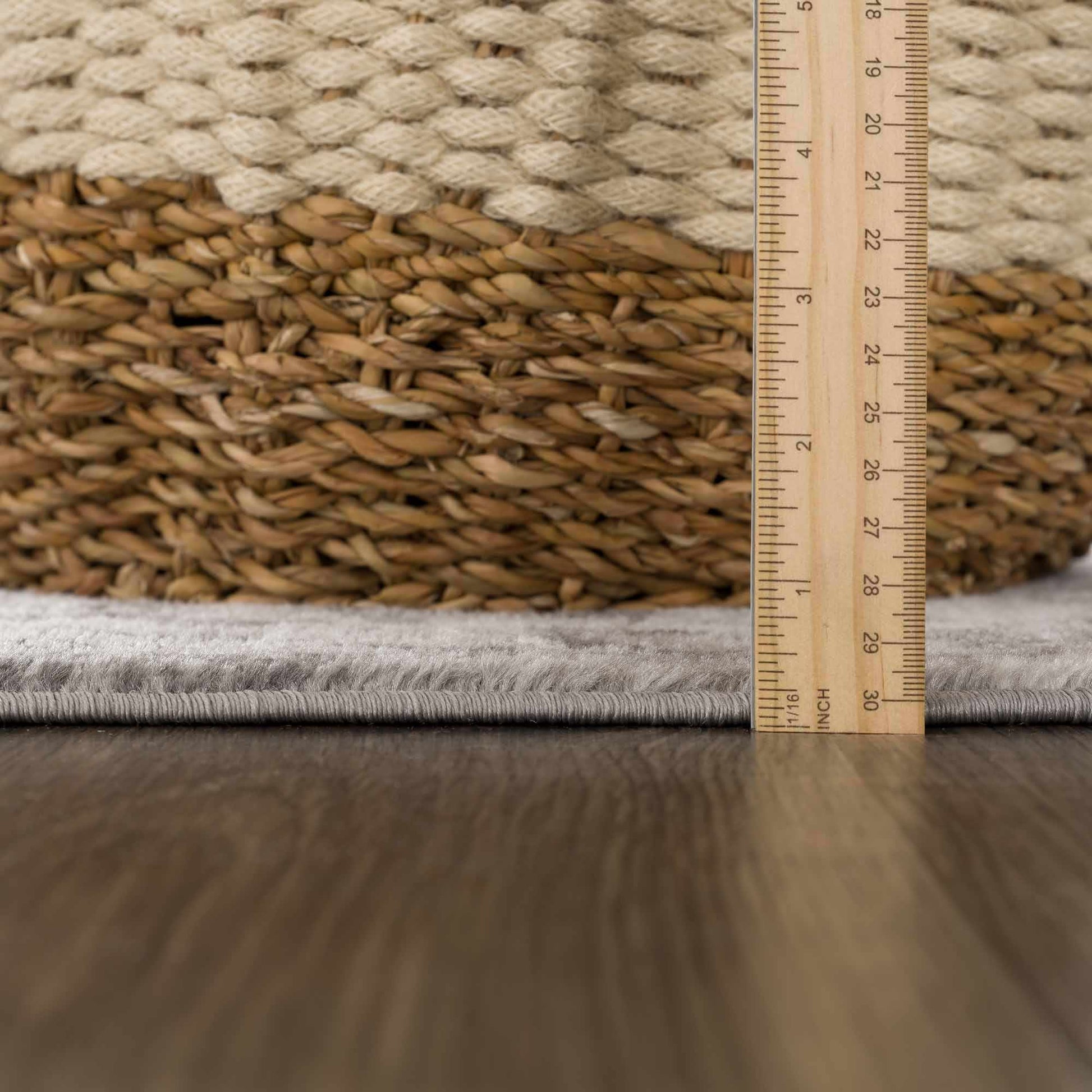 Eddie Area Rug - Promo