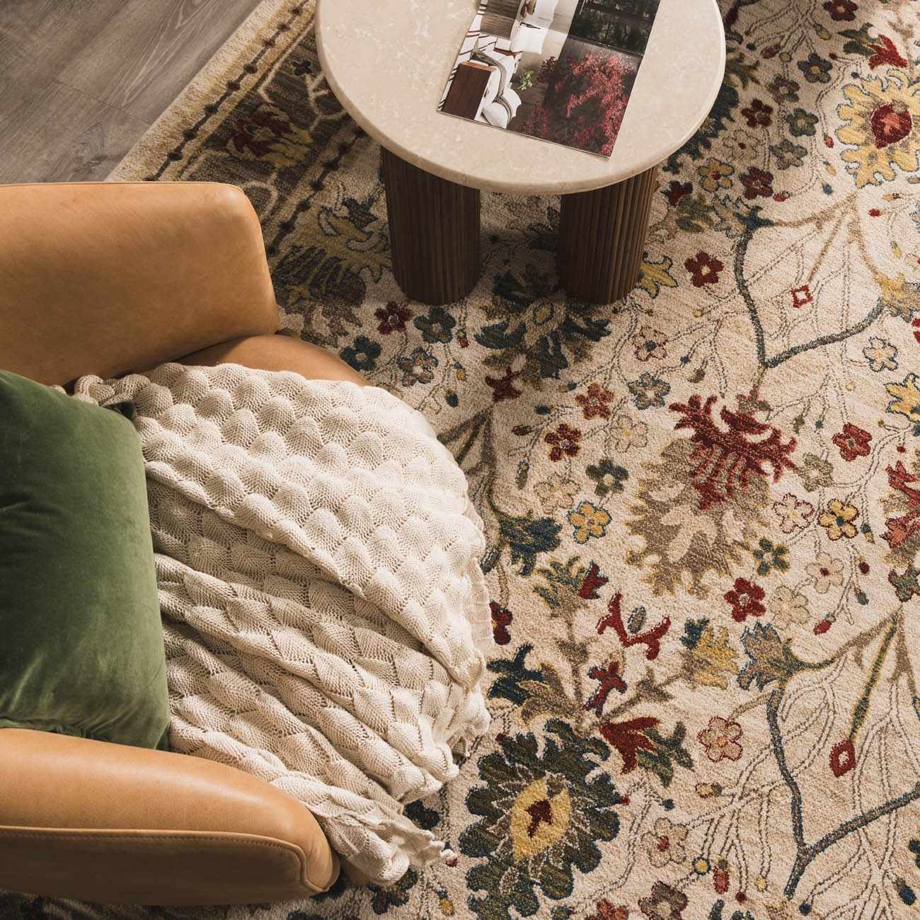 Neola White/Brown Damask Area Rug