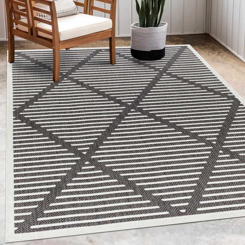Anah 3D Black Outdoor Rug
