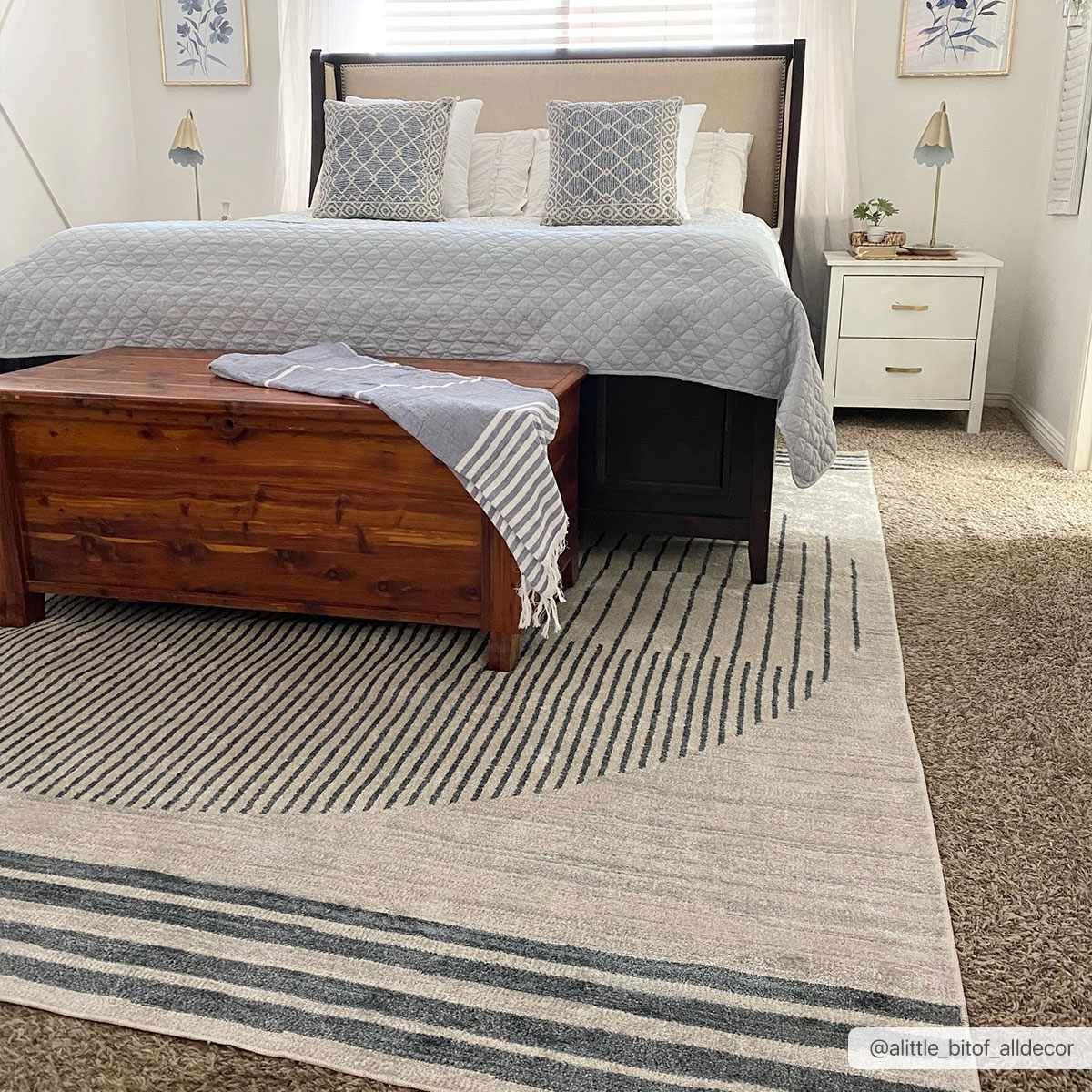 Thad Modern Washable Rug