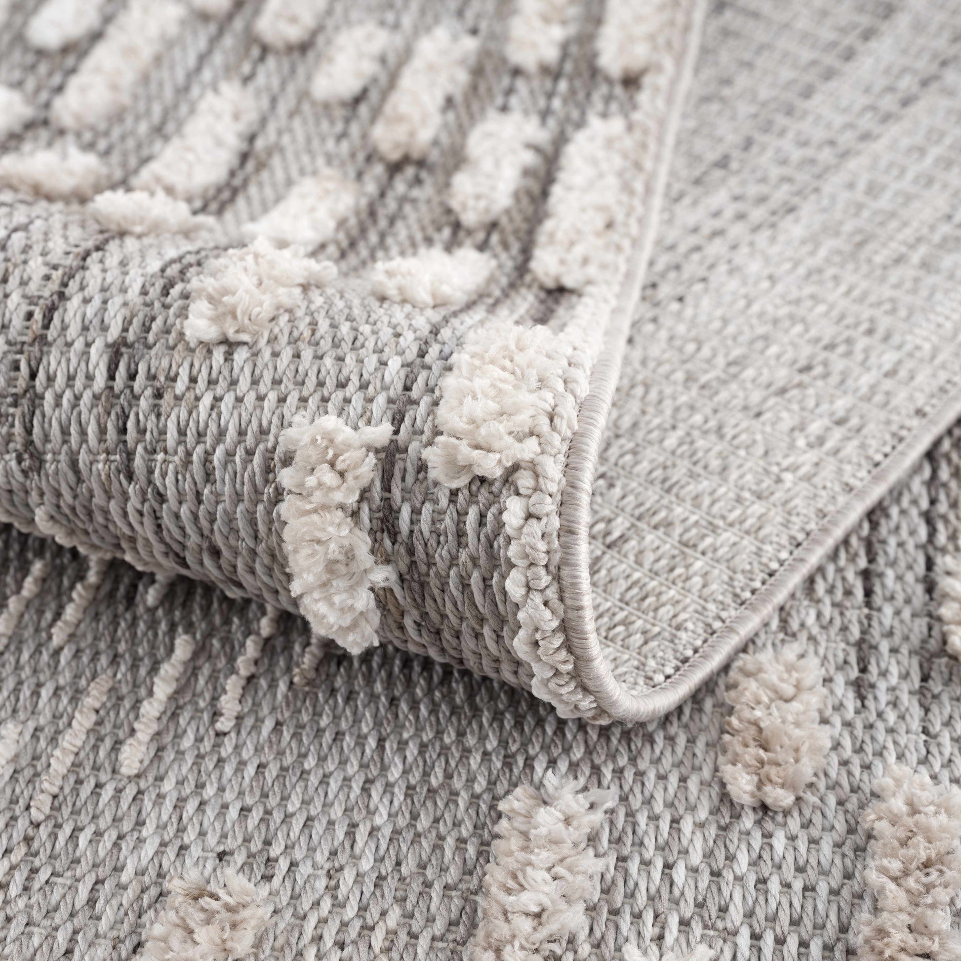 Poydras High-Low Rustic Rug