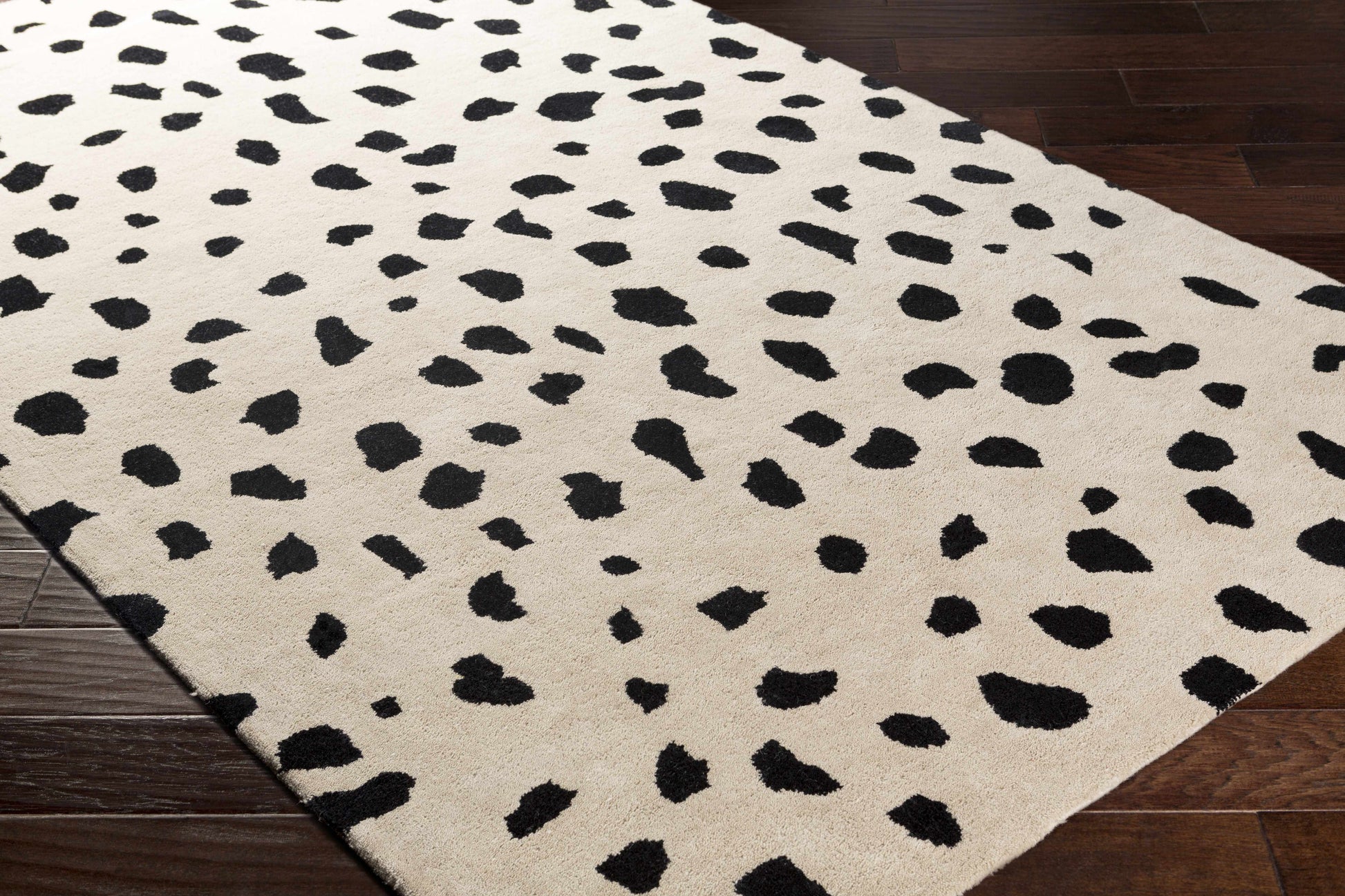 Guiseley Dalmatian Hand Tufted Wool Area Rug