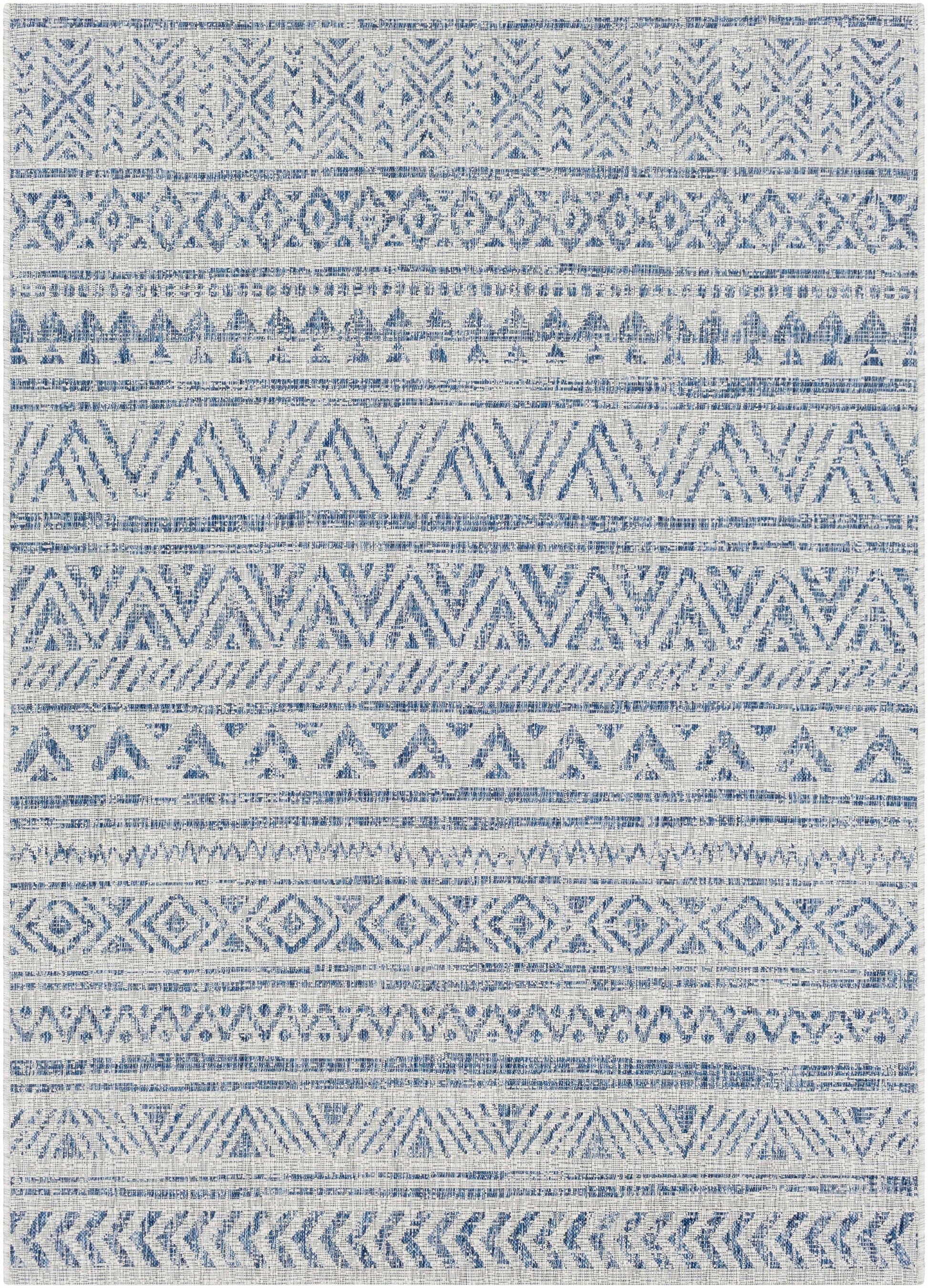 Novato All Over Pattern Performance Rug