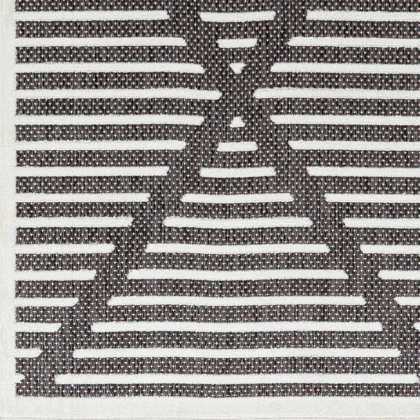 Anah 3D Black Outdoor Rug